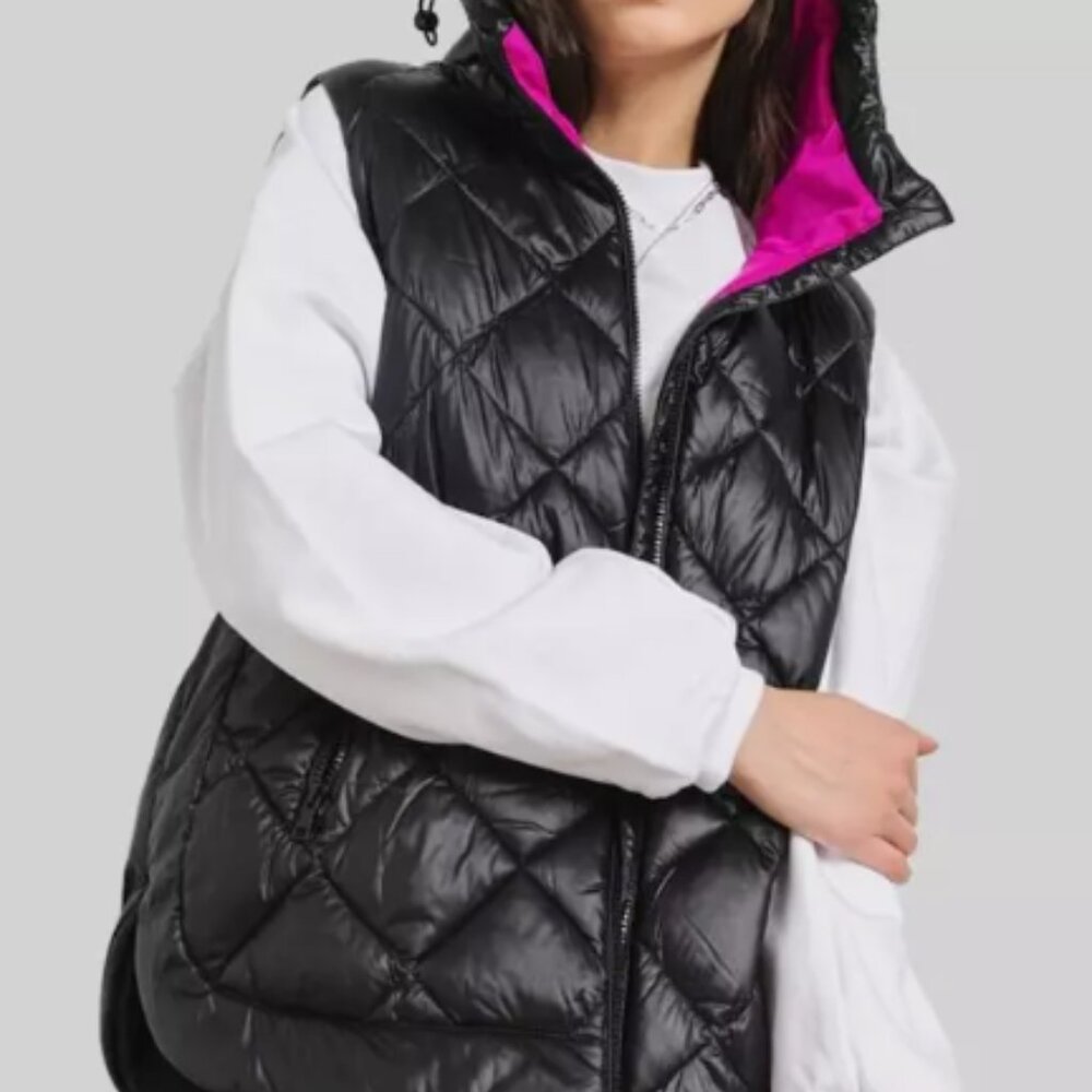 🔥 DKNY SPORT Quilted Puffer Vest – Reversible, Cozy & Stylish!